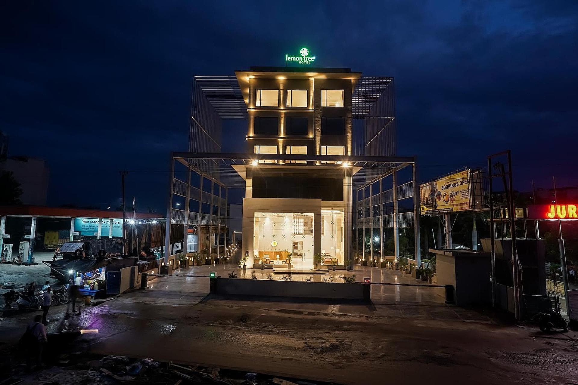 undefined Lemon Tree Hotel, Haridwar 7