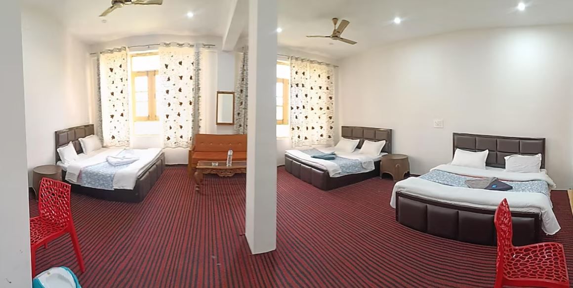 FAMILY SUITE 6 BEDDED