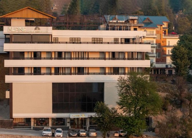 Alpine Hotel and Villas 