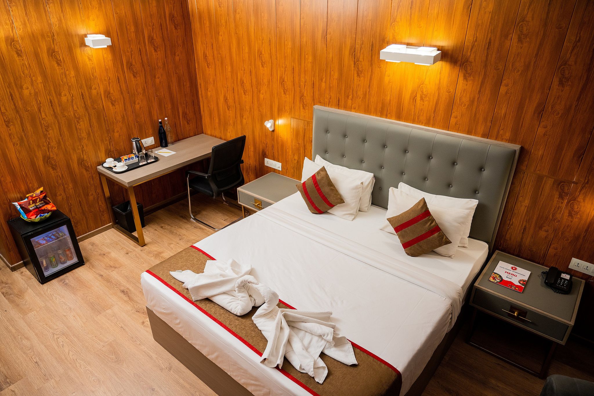 Hotel Asrani International Deluxe Executive Double Room