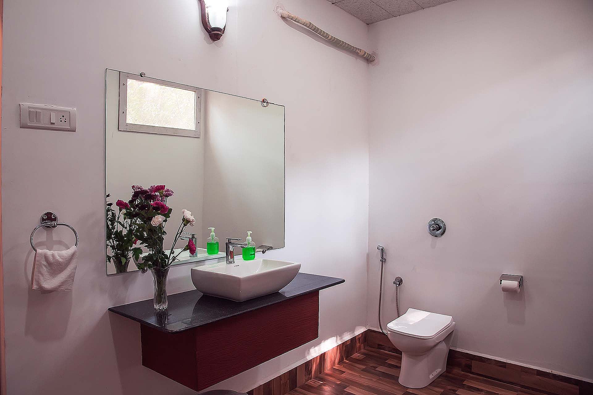 Patnem Beach Cottage Super Deluxe Room 6