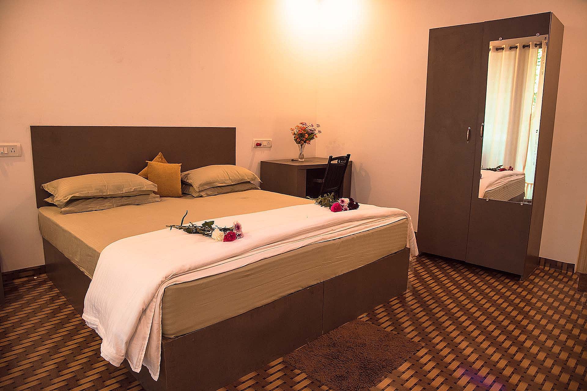 Patnem Beach Cottage Super Deluxe Room 2