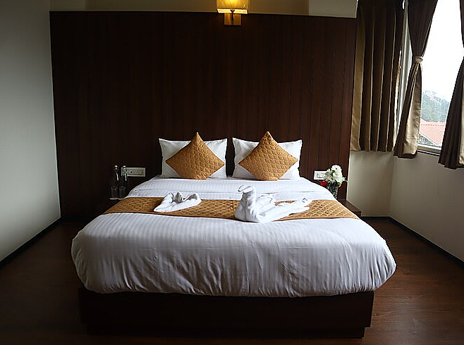 Premium Valley View Room
