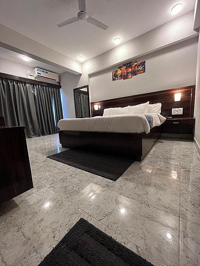 The Terra Hotel Deluxe Room 3