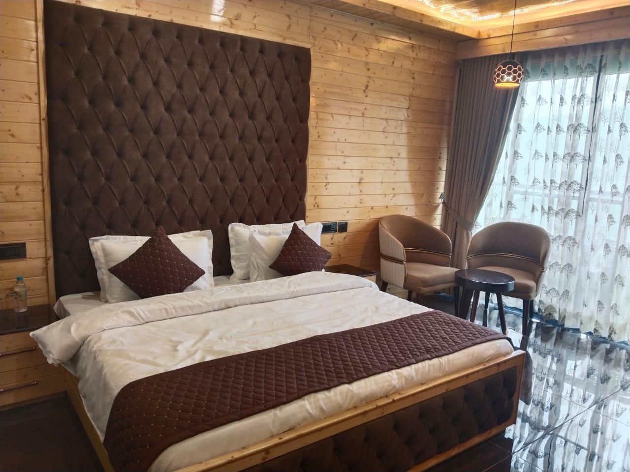 Premium Room