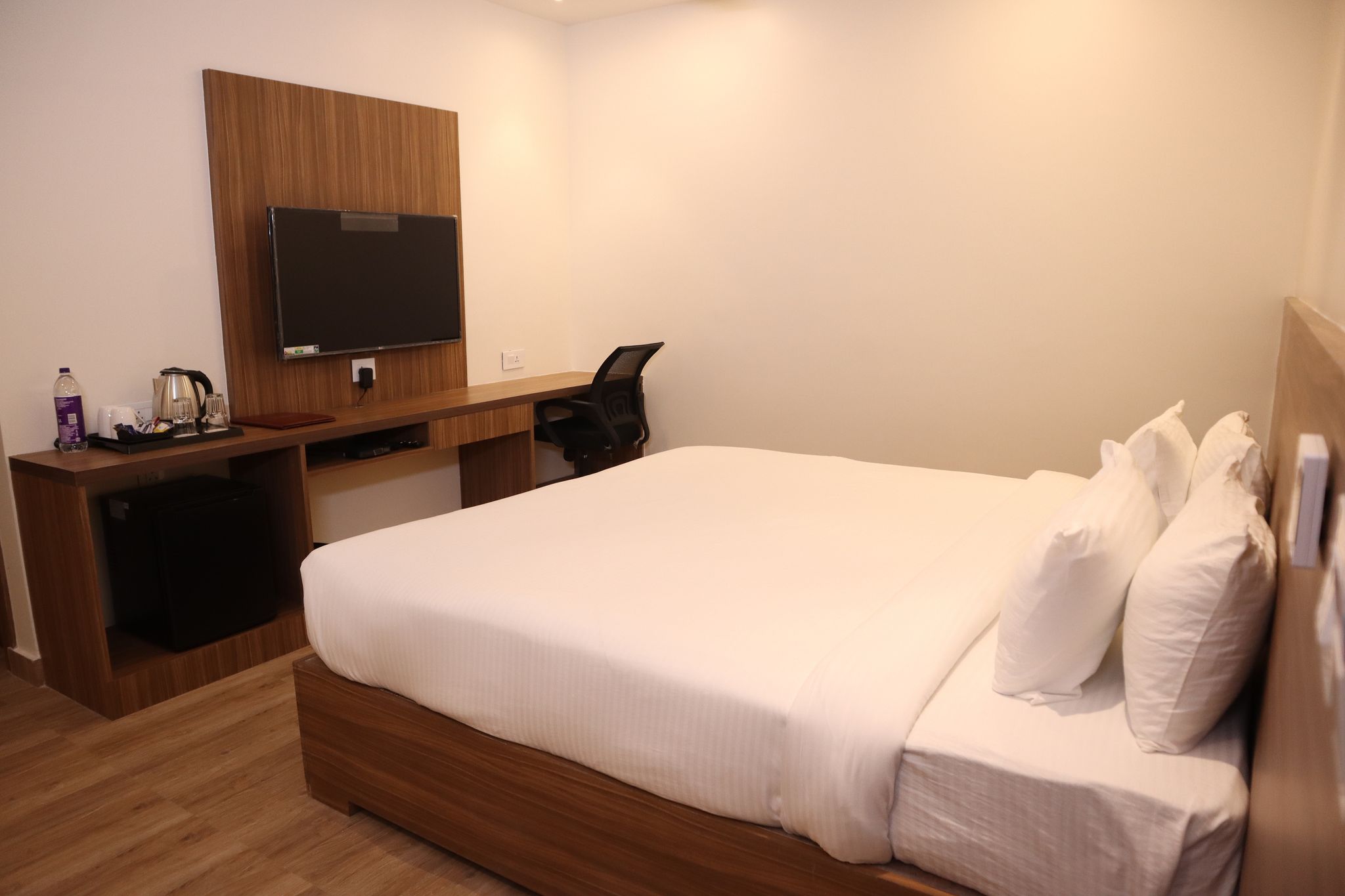 Hotel Sharda Residency Executive Room 3