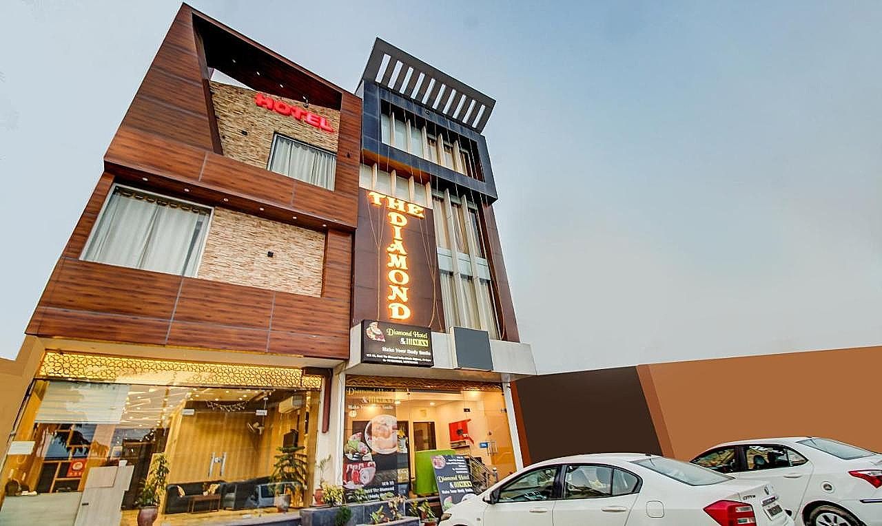 Hotel Diamond Zirakpur