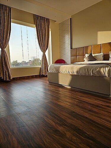 FOUR LEAF HOTEL - AKOSHA VARANASI Deluxe Room Garden View 4