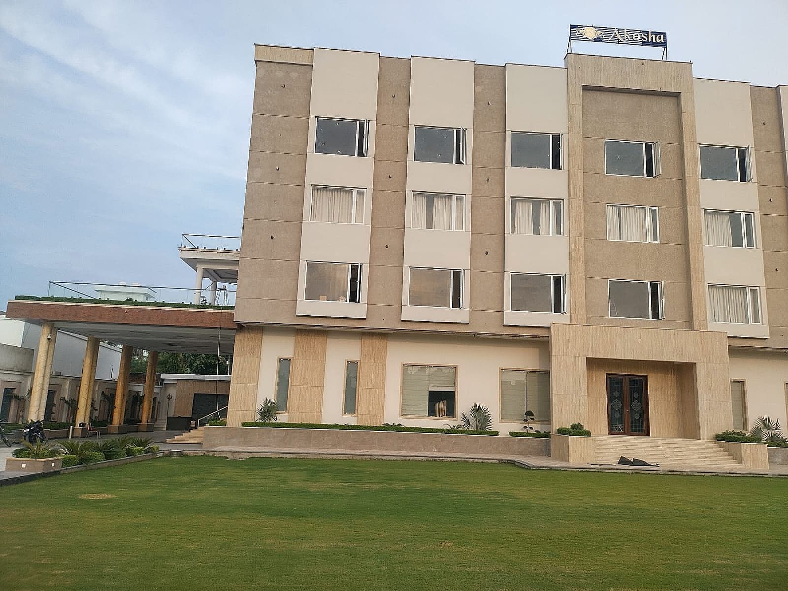 Hotel Exterior