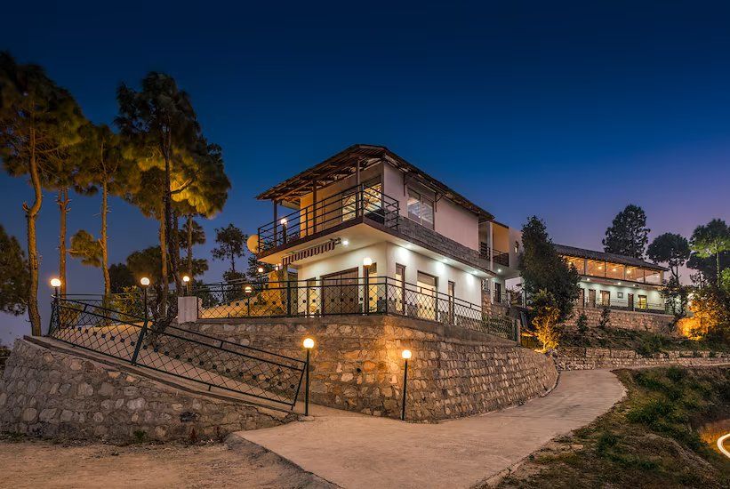 Hotel Exterior