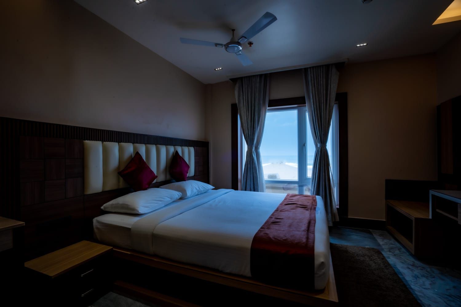 Sea - View Premium
