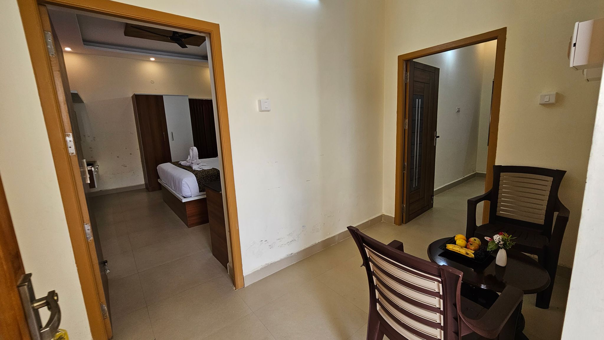 TIO Hotels & Resorts - Yercaud Executive  Room 2