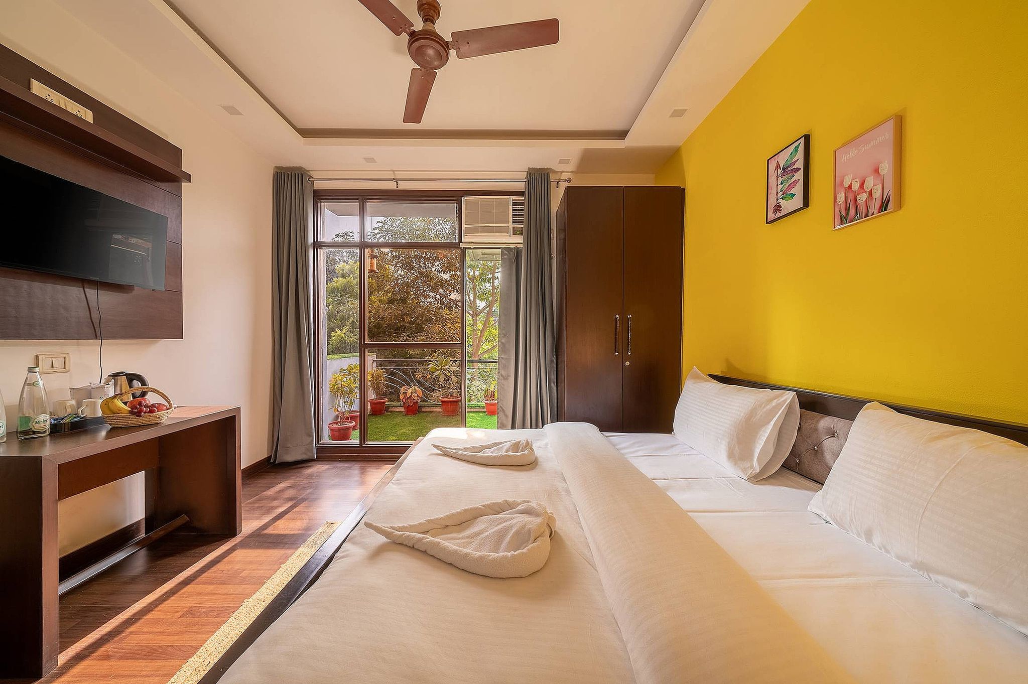 Deluxe Room with Balcony