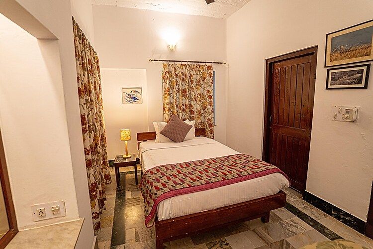 Leopard Lair Ananta Express, Bera Super Deluxe Room 3