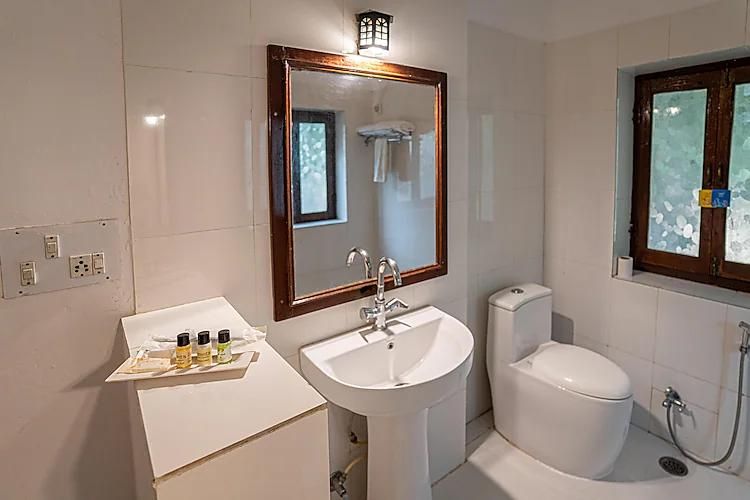 Leopard Lair Ananta Express, Bera Super Deluxe Room 7