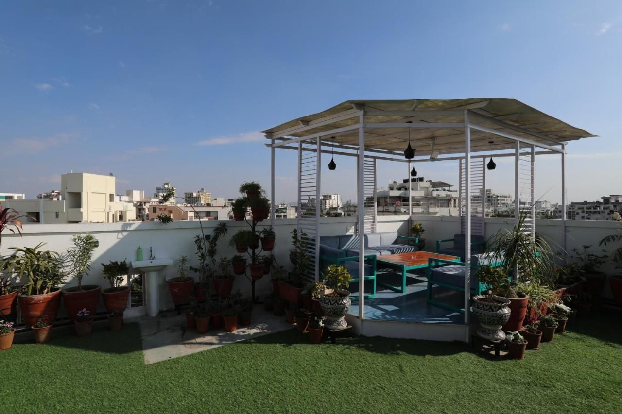 Bani Park Service Apartment