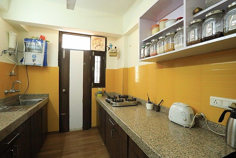 Bani Park Service Apartment