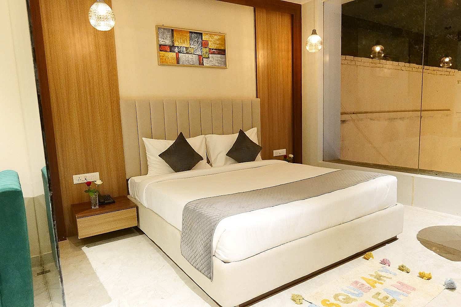 Hotel Vedangam Suite Room