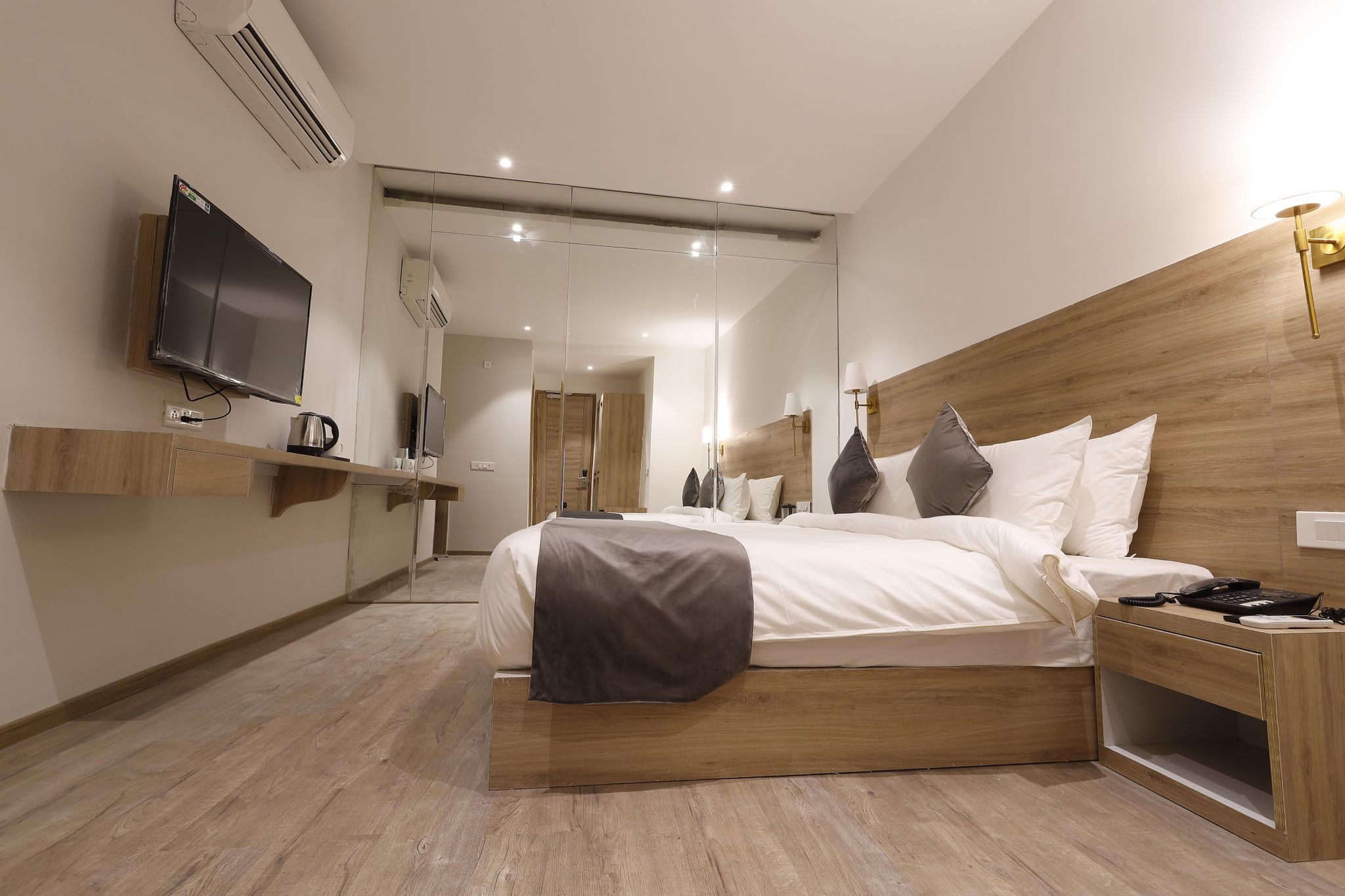 The Prada Hotel Executive Room 14