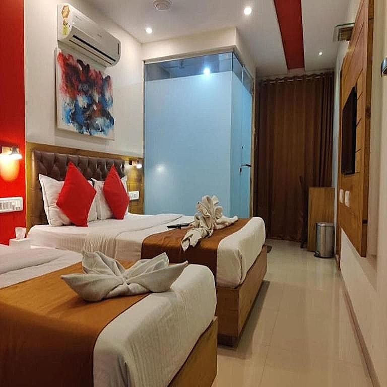 Deluxe Triple Ac Room