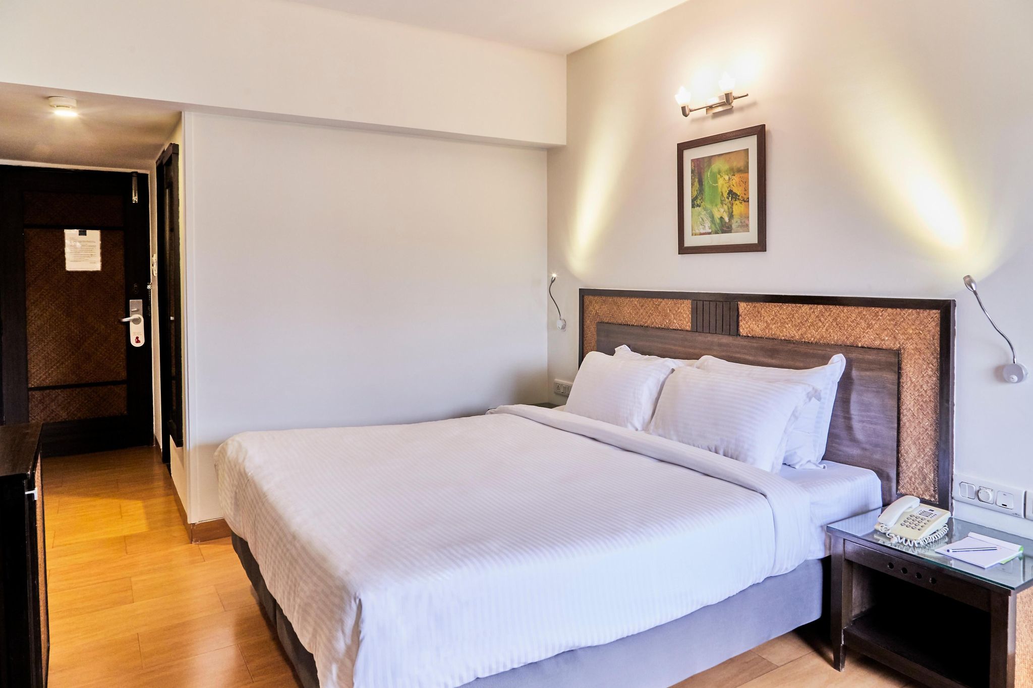 Orion Hotel By Balaji Hospitality Executive King 8