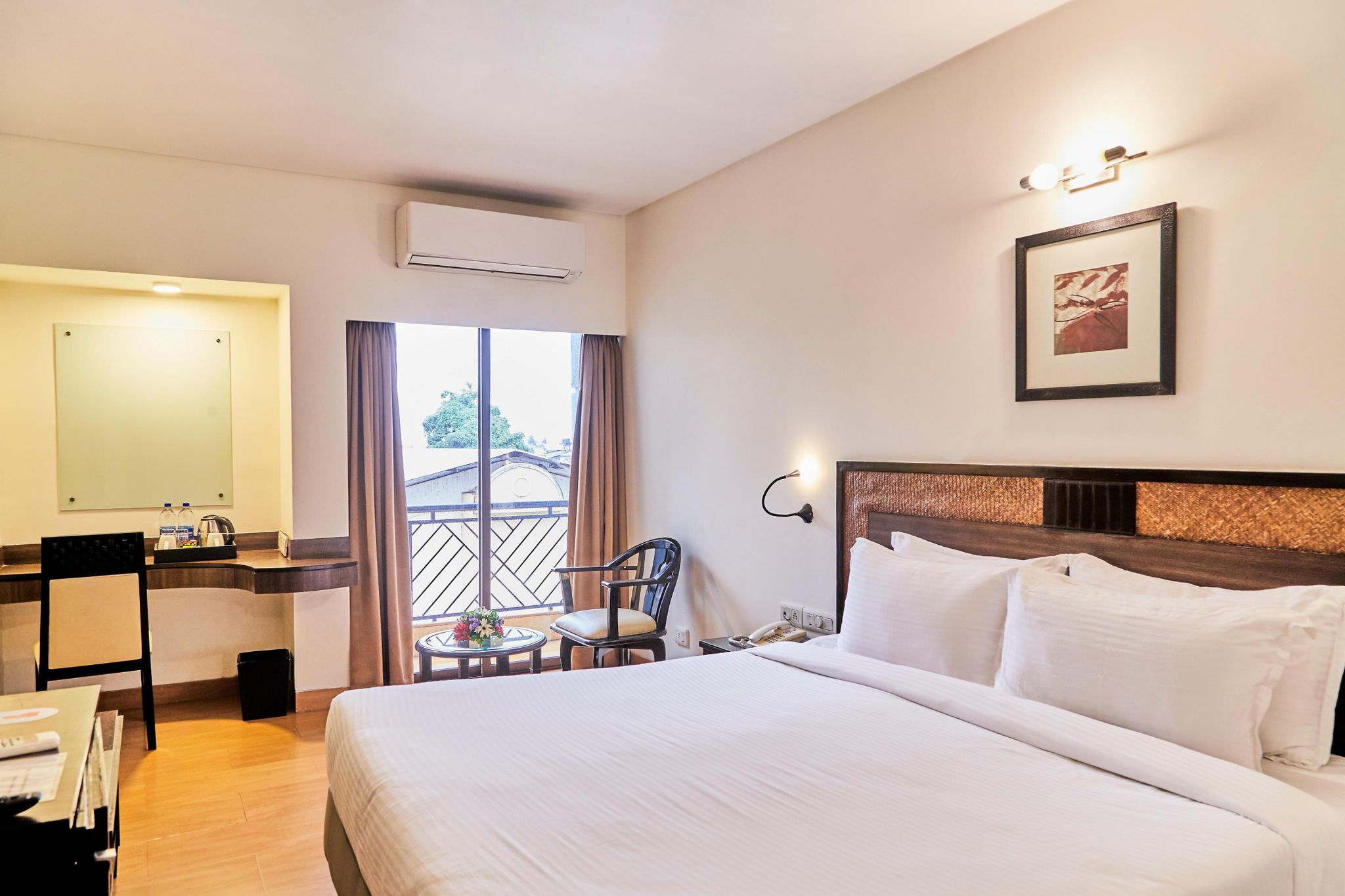 Orion Hotel By Balaji Hospitality Executive King 7