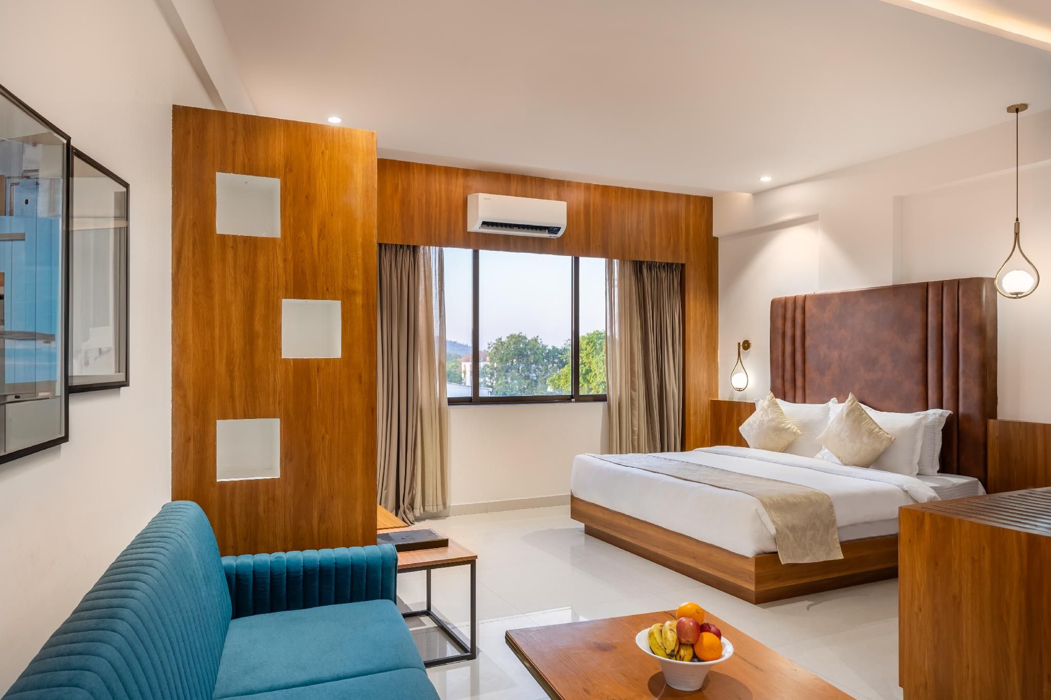 Executive Room 