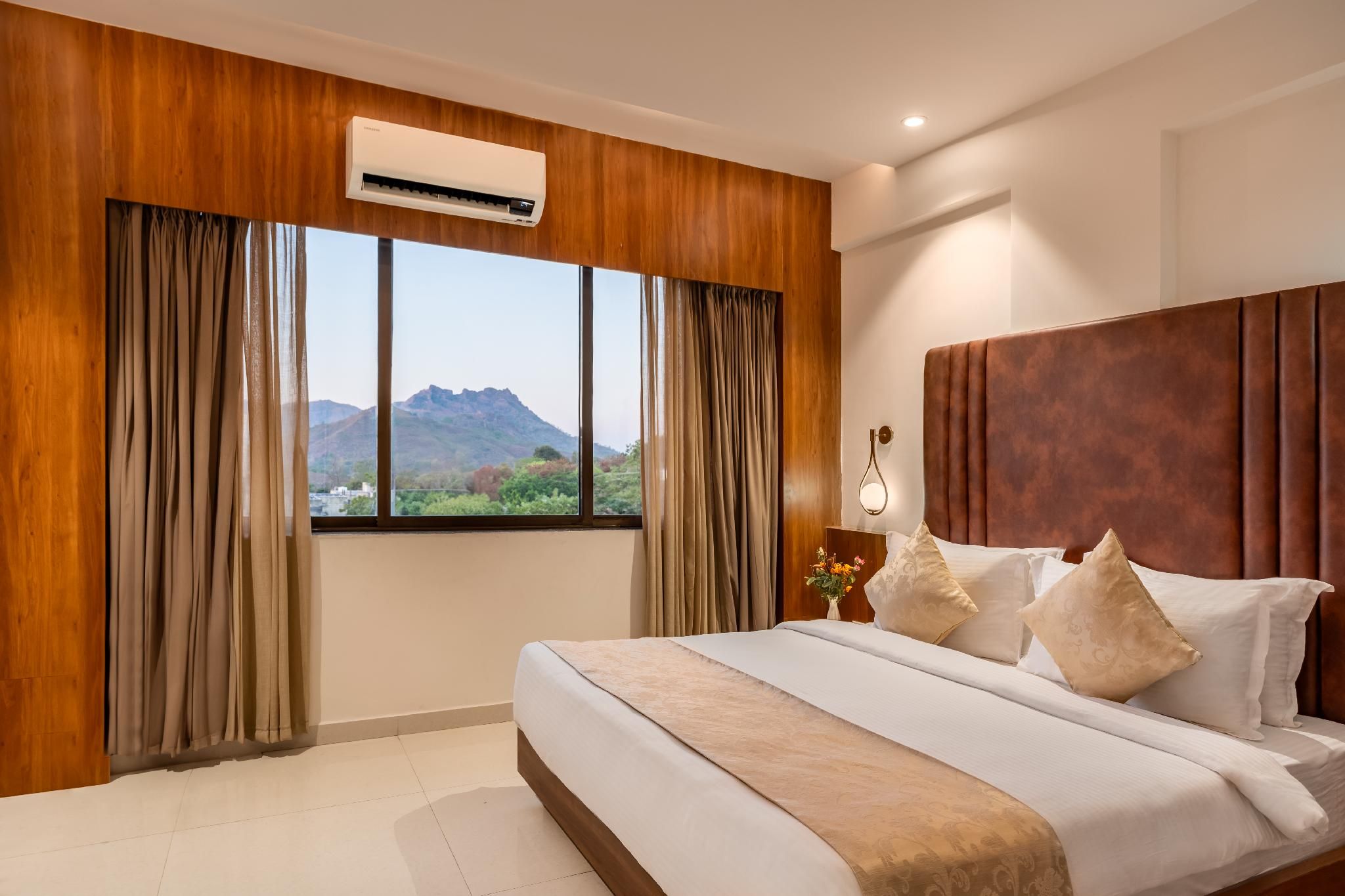 Executive Room 