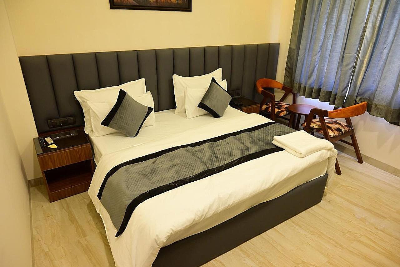 Hotel Palash Deluxe Twin Room 2
