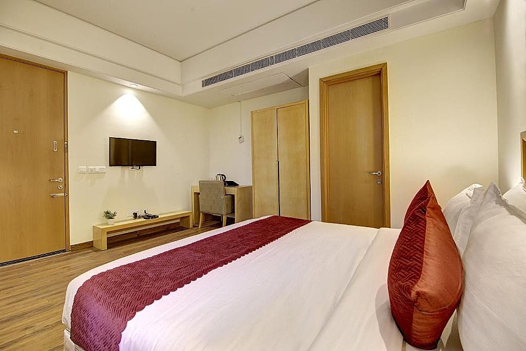 Suite with City View