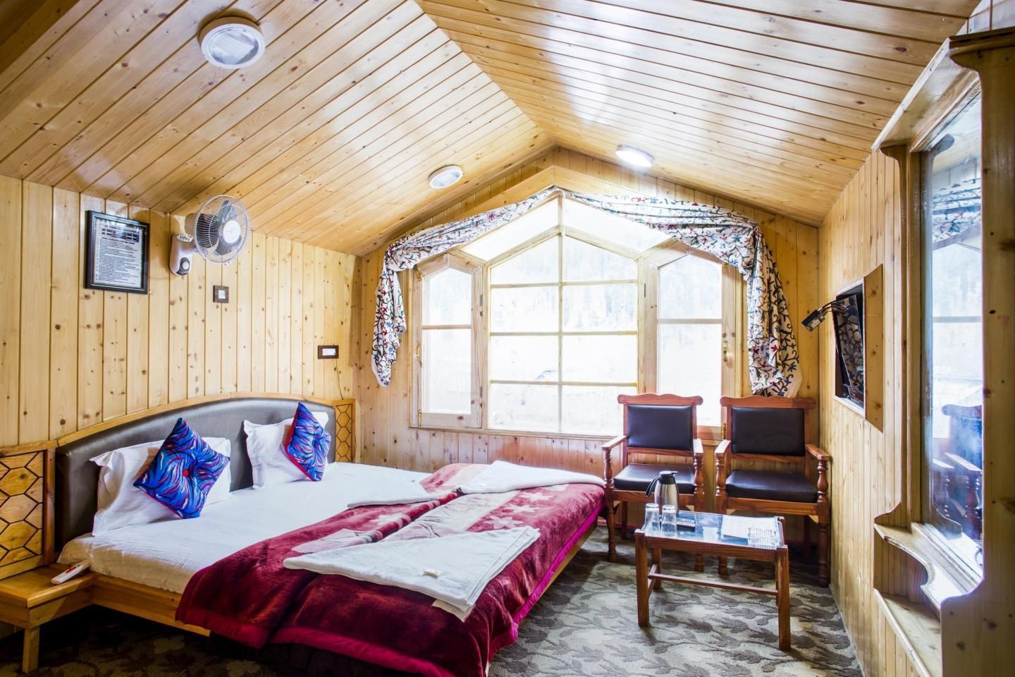 Super Deluxe Room (Centrally Heated)