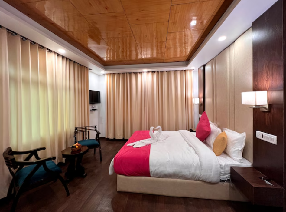 Hotel Riviera By Mountview Deluxe Room(Front Block) 3