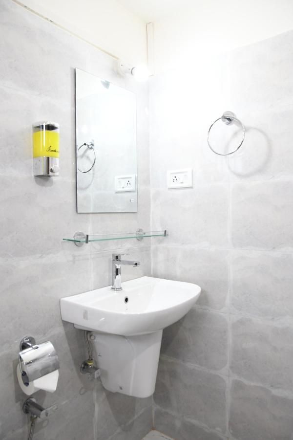 San Nael La Resort  Deluxe Rooms 5