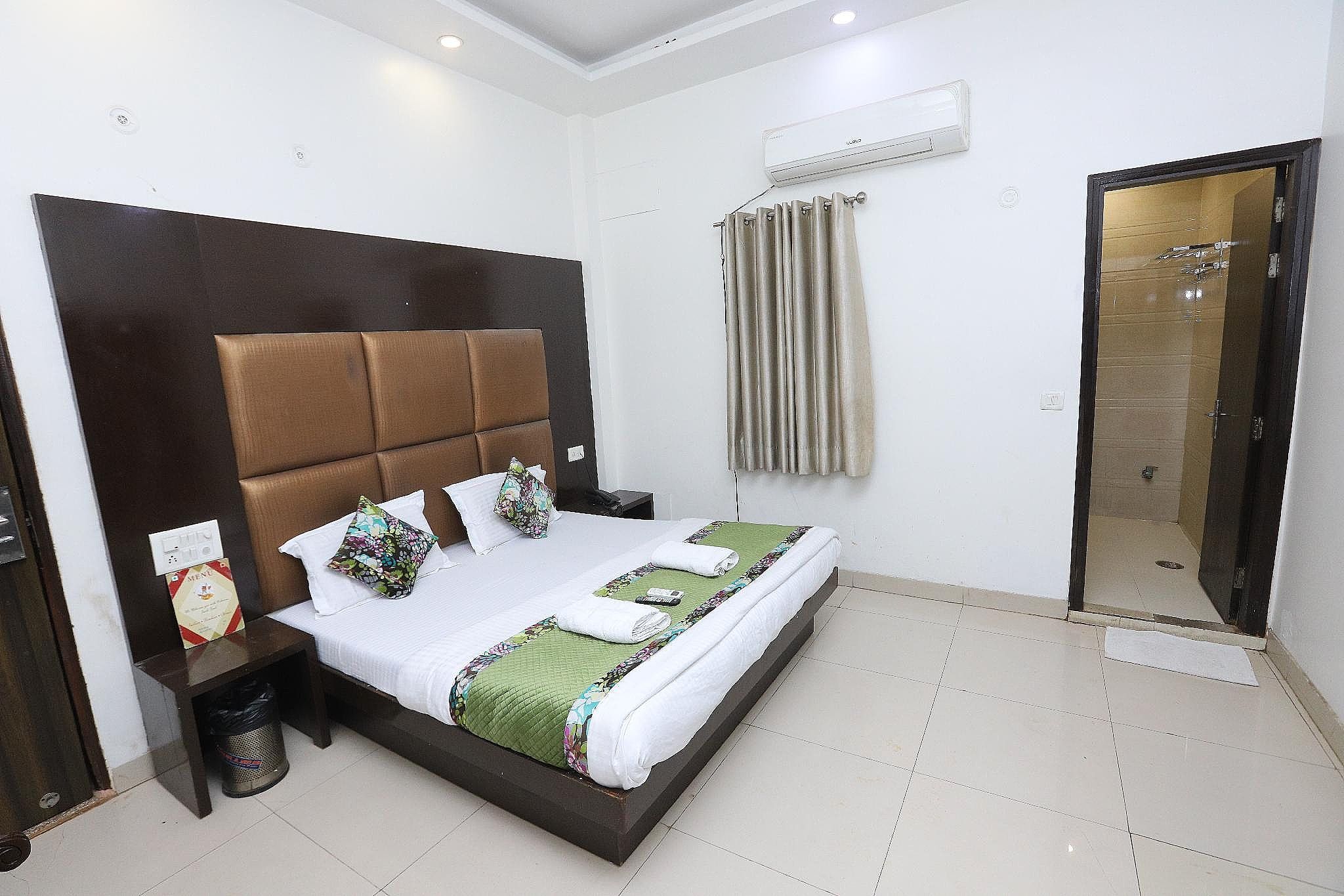 Hotel Emporio Dx - New Delhi Railway Station - Paharganj Deluxe Double Room 4