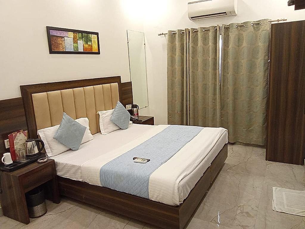Hotel Emporio Dx - New Delhi Railway Station - Paharganj Deluxe Double Room 2