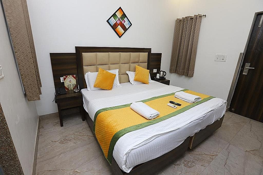 Hotel Emporio Dx - New Delhi Railway Station - Paharganj Deluxe Double Room 3