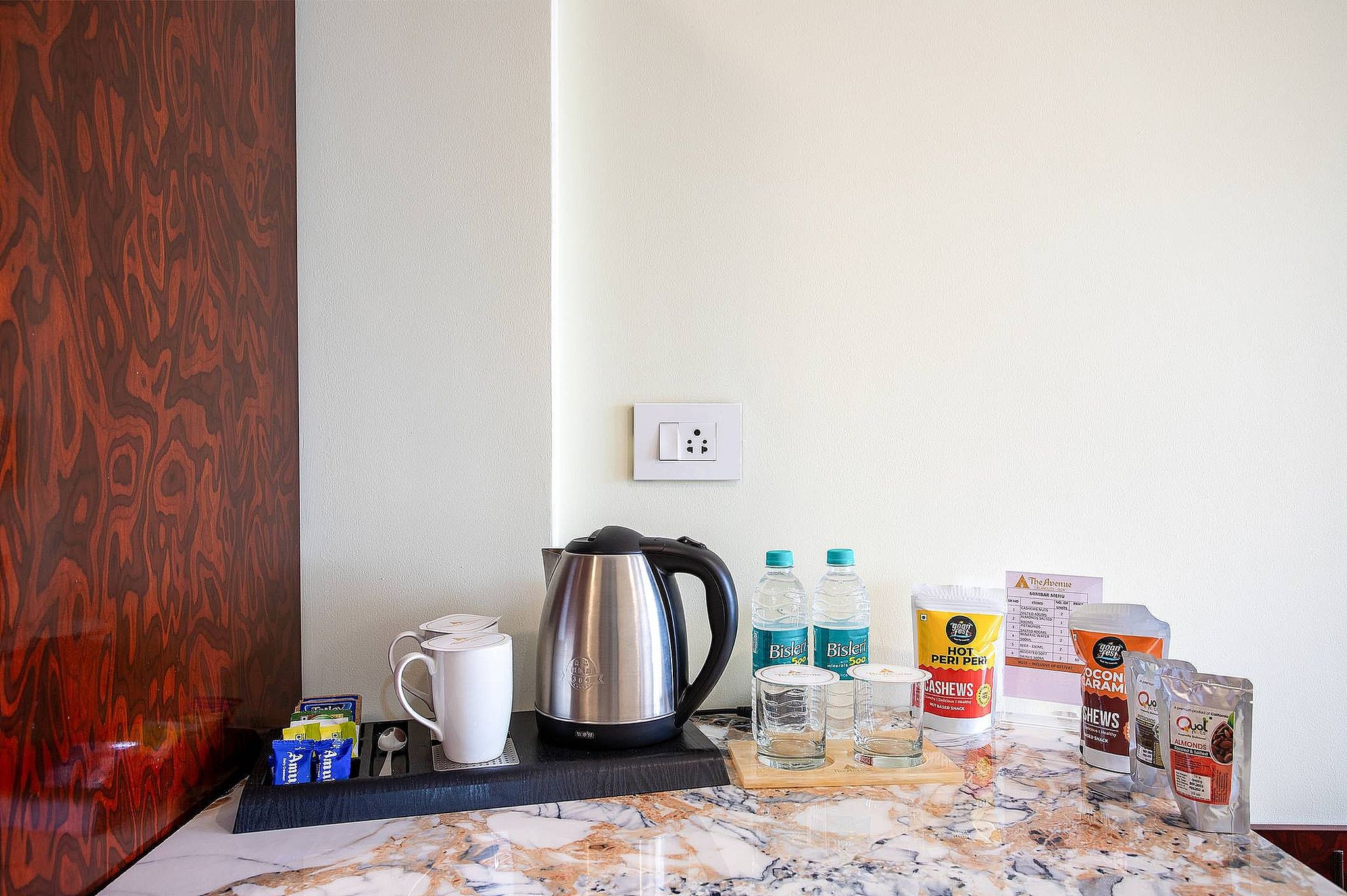 The Avenue Grand Superior Room 7