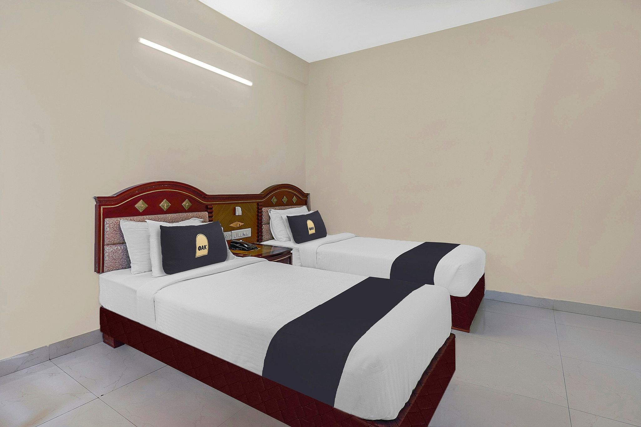 Collection O 29 Church's Inn Near Cubbon Park Classic 4