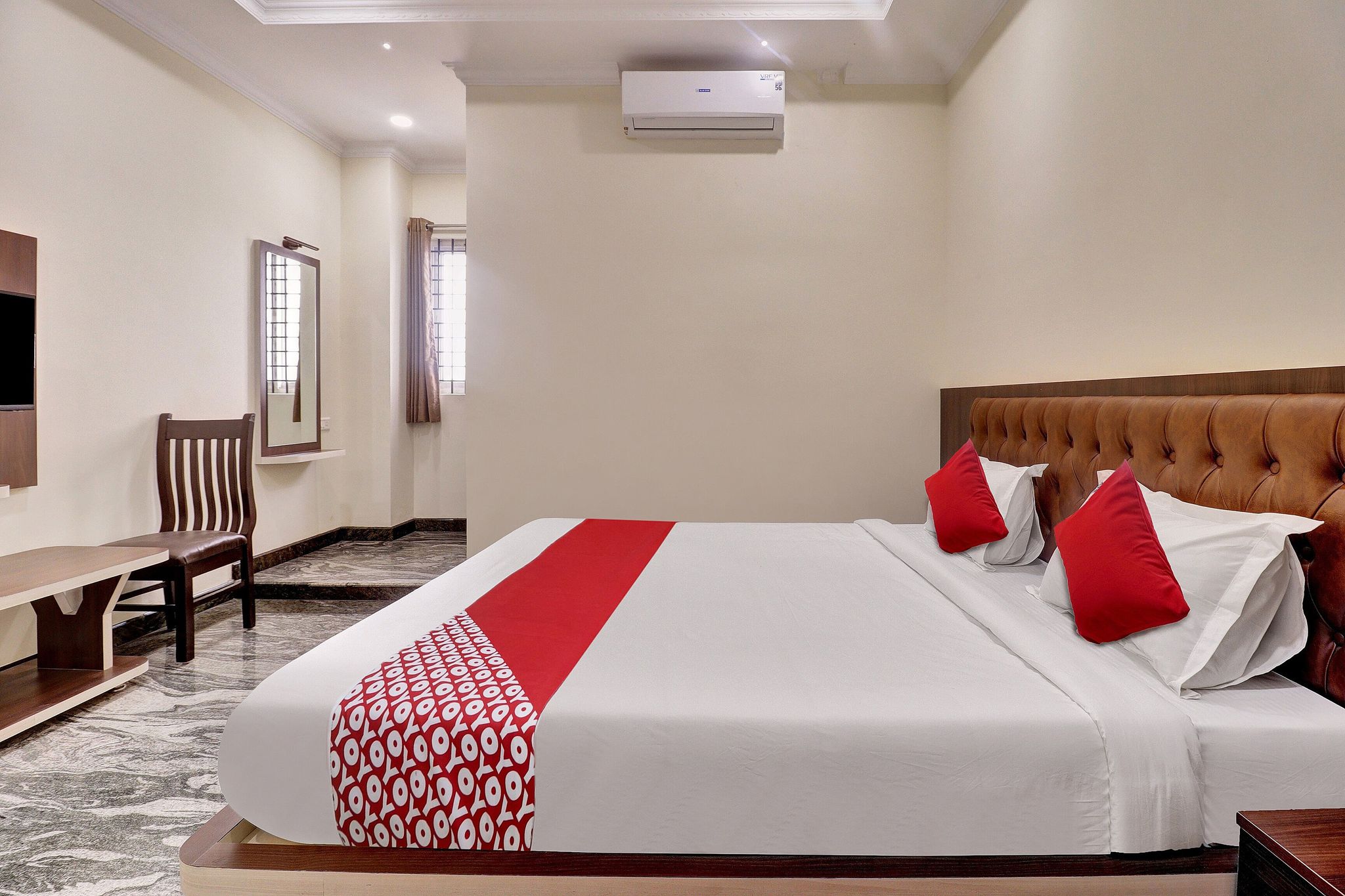 Collection O Ashraya Paradise Classic 3