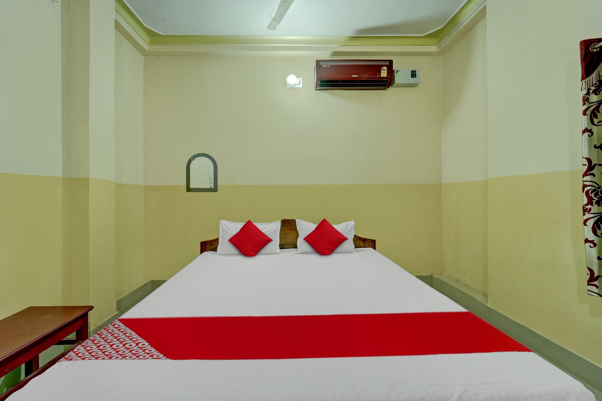 Hotel O 819125 HOTEL SHIV TRIPTI AND BANQUET HALL Classic 12