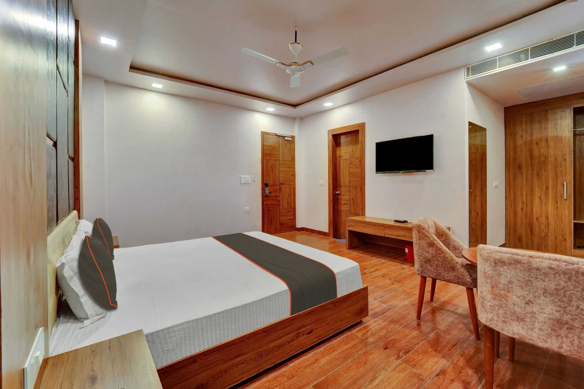 Collection O Shiv Garden Resort Classic 7