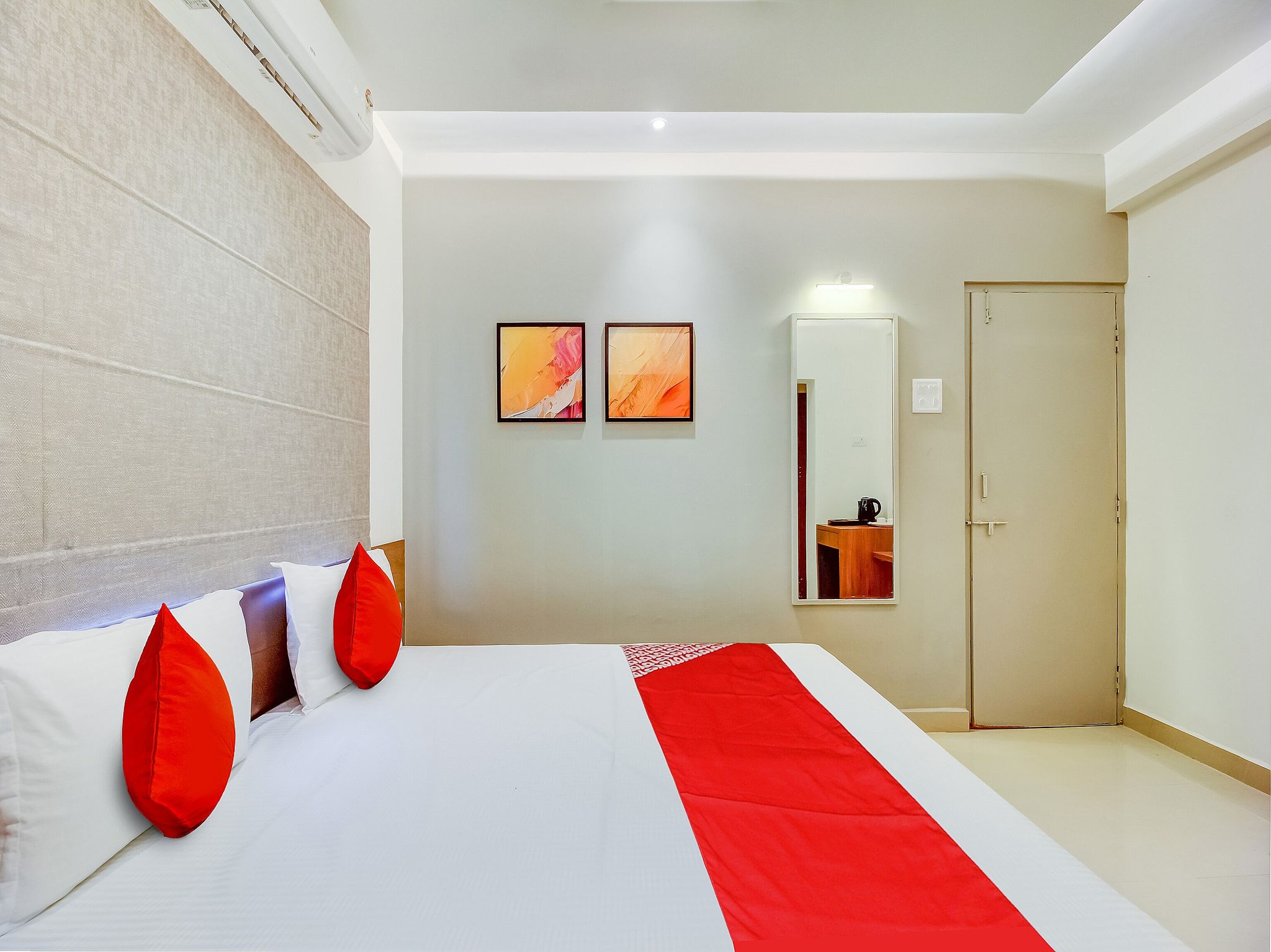 Collection O by OYO Peak Stay Classic 8