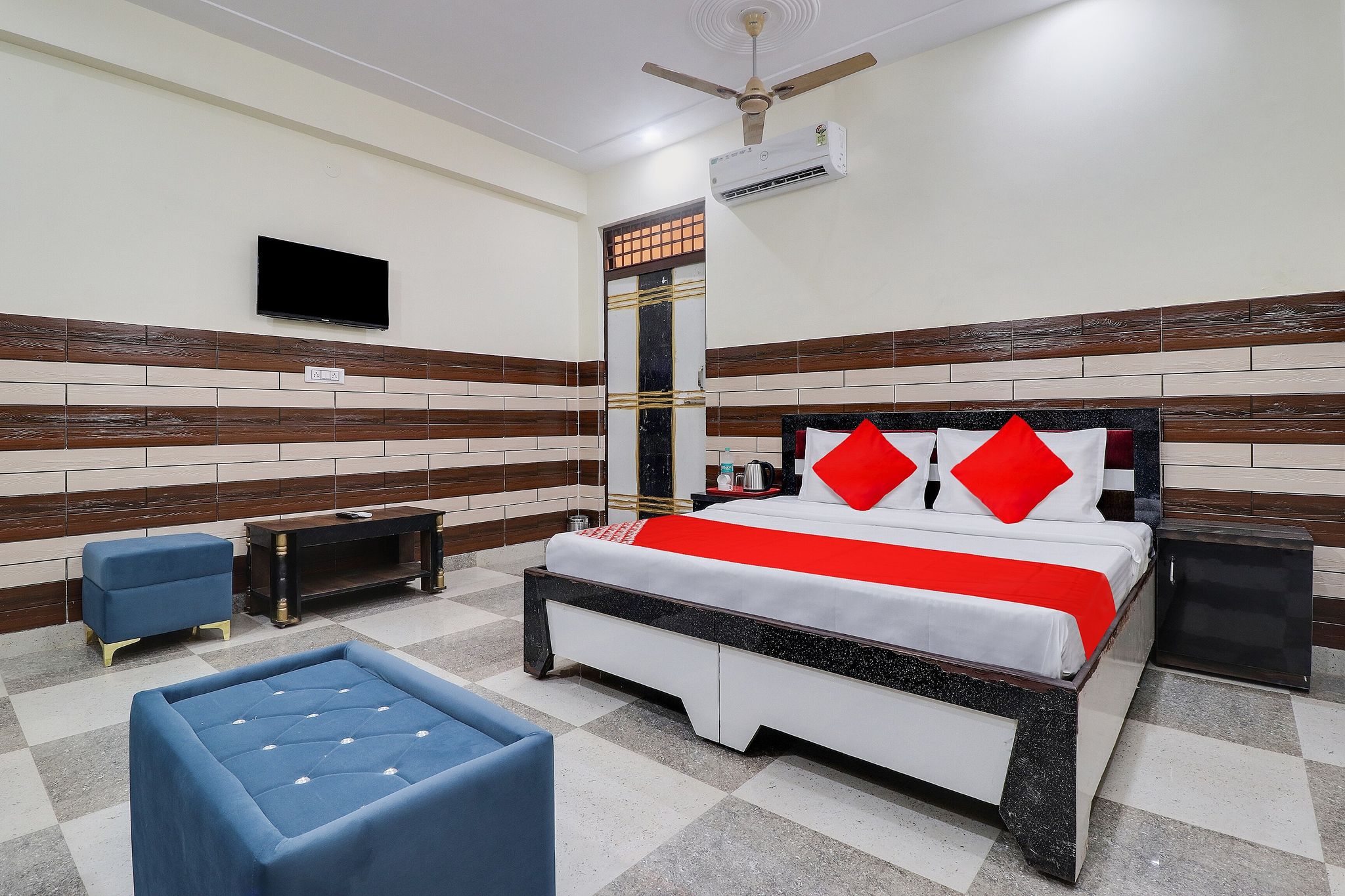 OYO Flagship Hotel The Kailash Classic 4