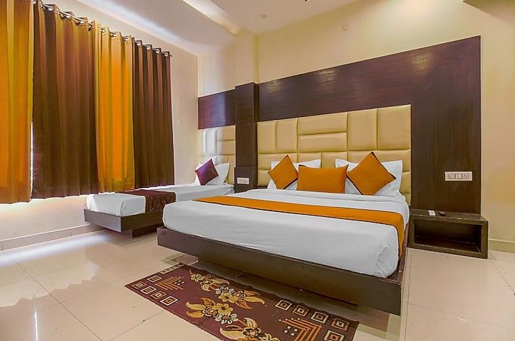 Hotel Crown Amritsar Superior Triple Room 3