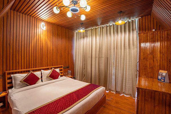 Deluxe View Room - Cedar Ventana
