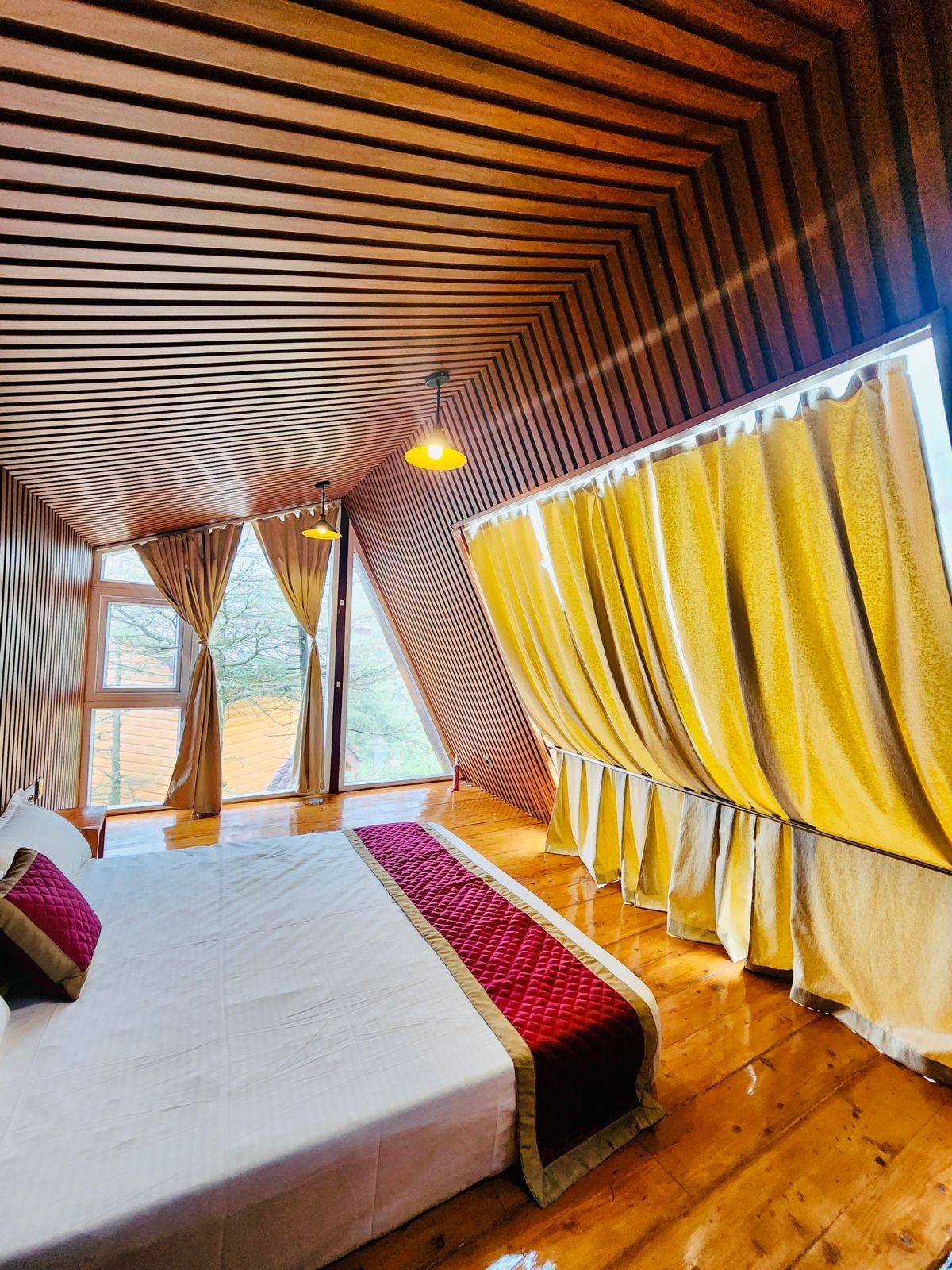 WOODLANDS DUPLEX CHALET NON VIEW