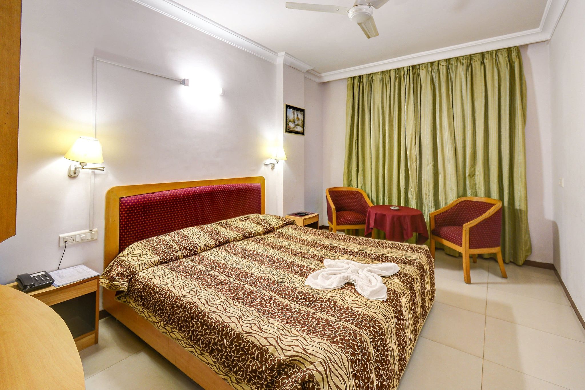 Hotel Menino Regency Non AC Room 10