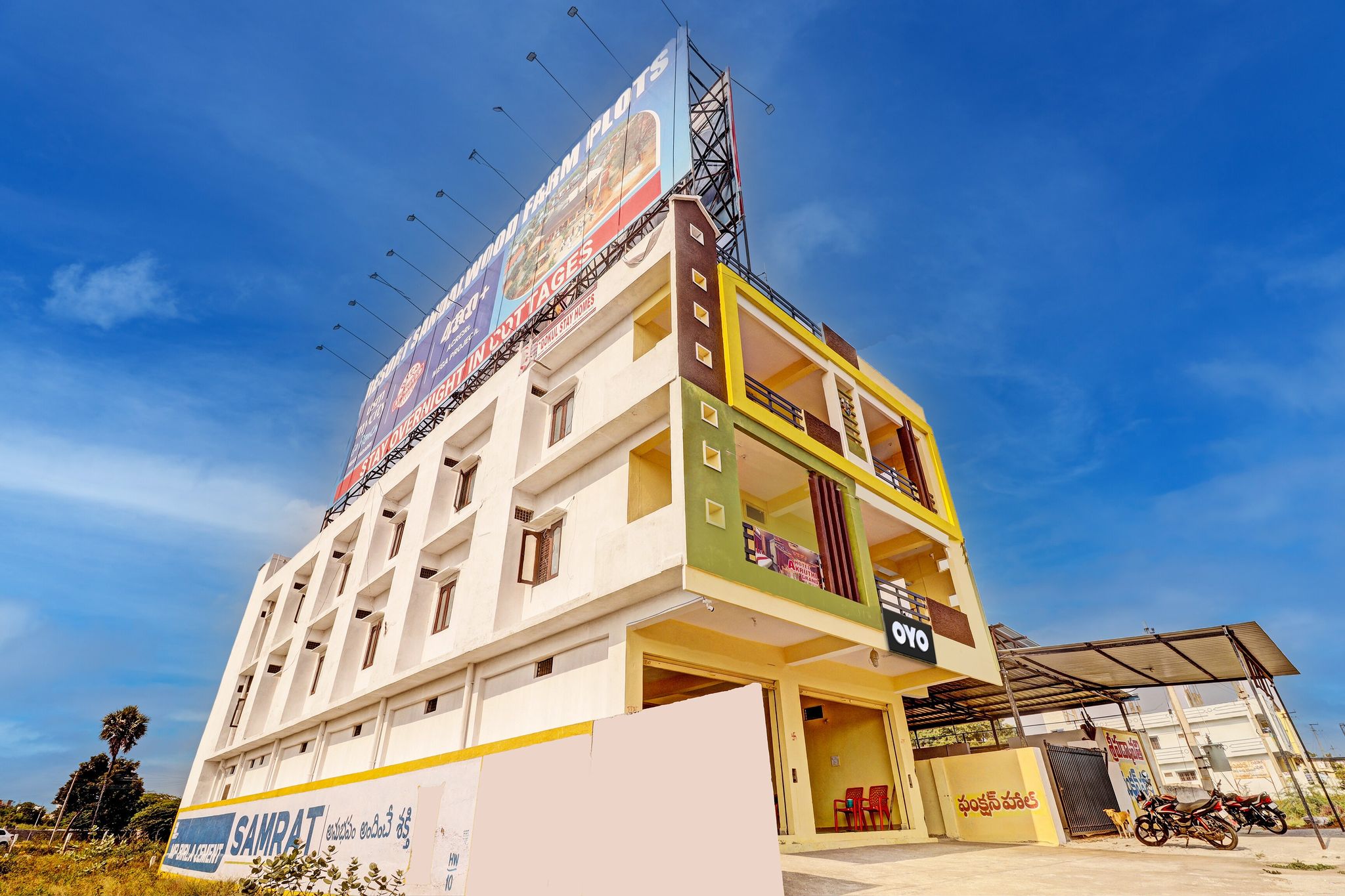 SPOT ON Hotel Akruthi Grand