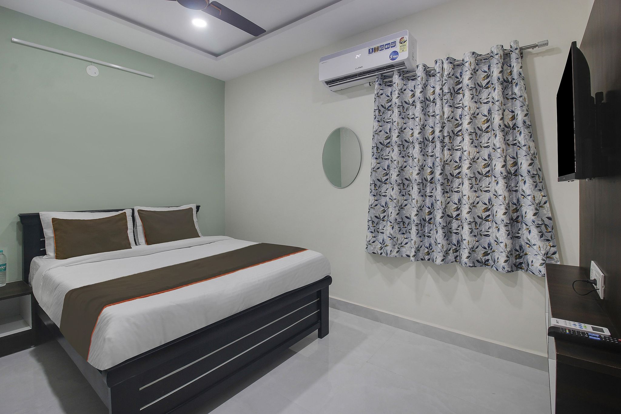 Super Collection O SIRI GRAND INN Classic 9