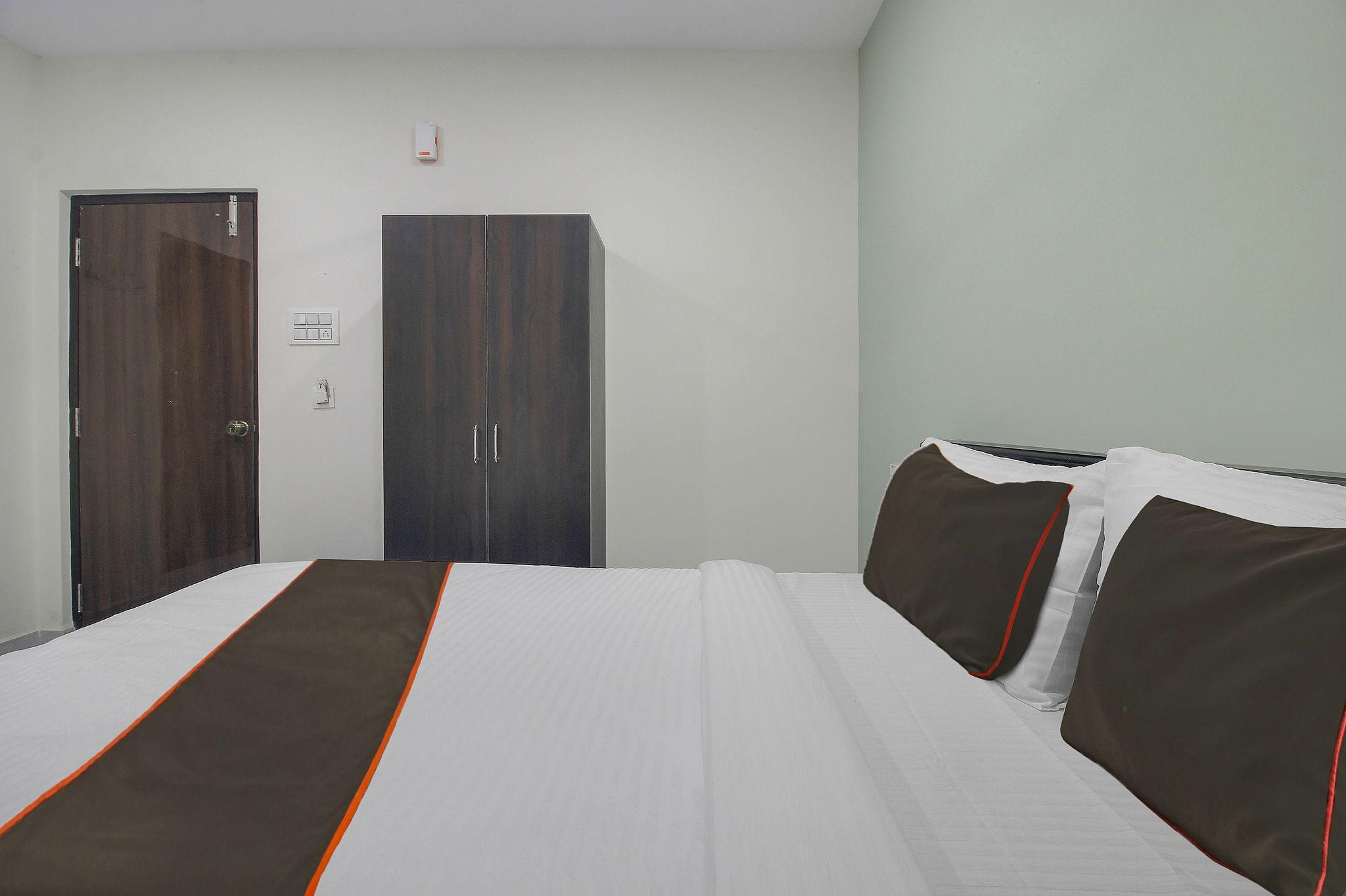 Super Collection O SIRI GRAND INN Classic 6